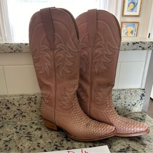 Tecovas Annie Dusty Rose Python